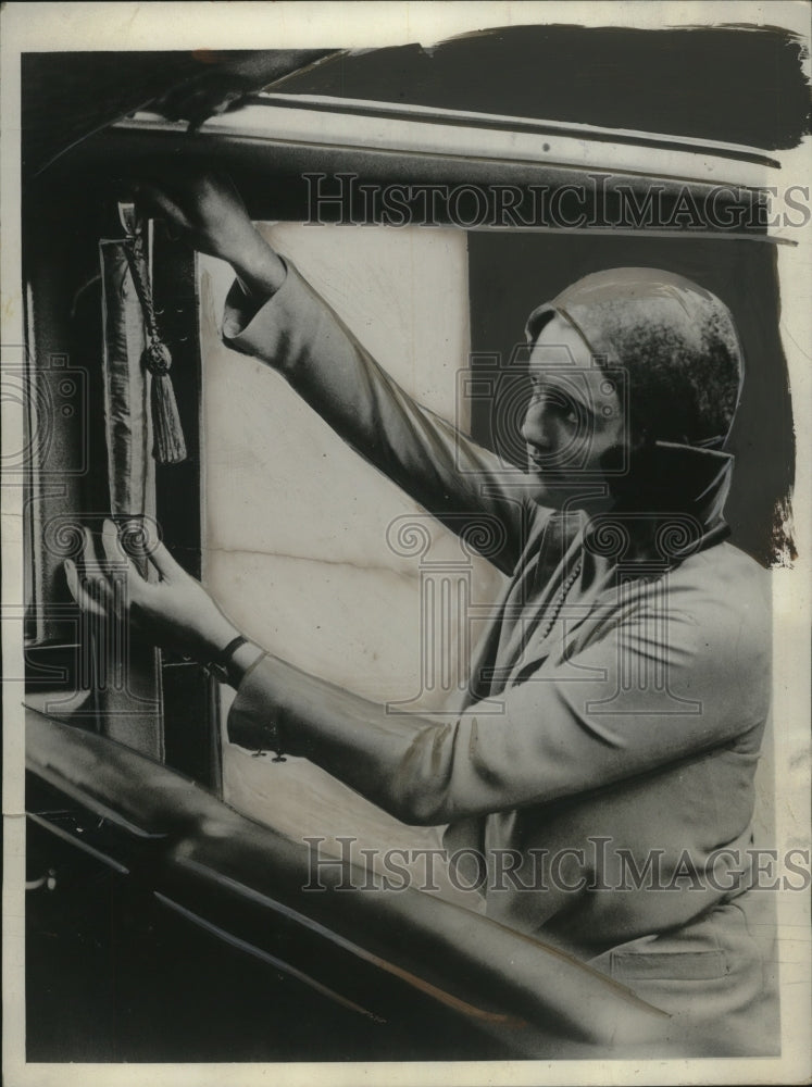 1931 Press Photo Telescopic Umbrella - neo23085-Historic Images