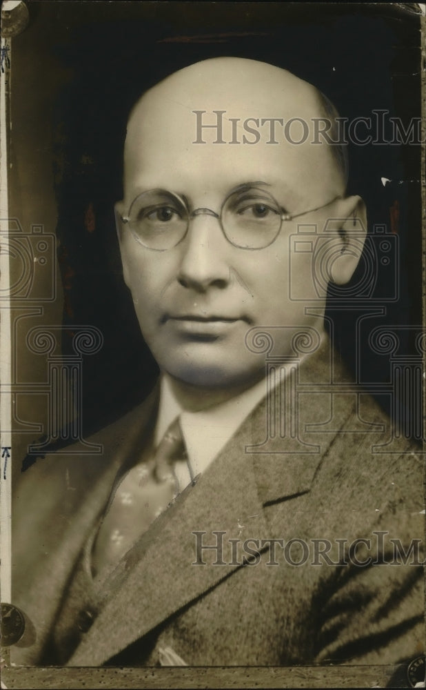 1934 Press Photo Dr Gary Cleveland Myers of Cleveland Ohio - neo23291-Historic Images