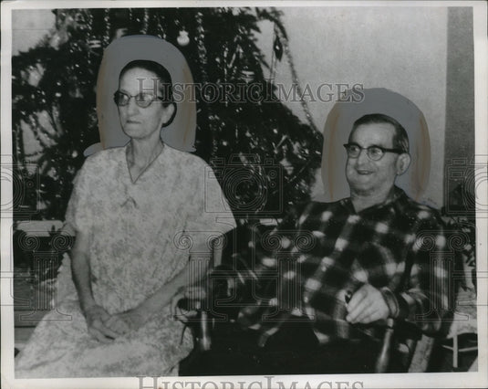1967 Press Photo Mr & Mrs RudolphPeck of Cleveland Celebrate 50th Anniversary-Historic Images