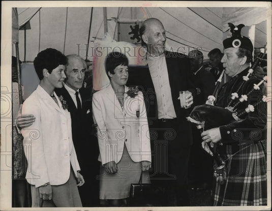 1967 Press Photo Joyce Williams, Alastair Maitland,Winifred Show, Teddy Tinglino-Historic Images