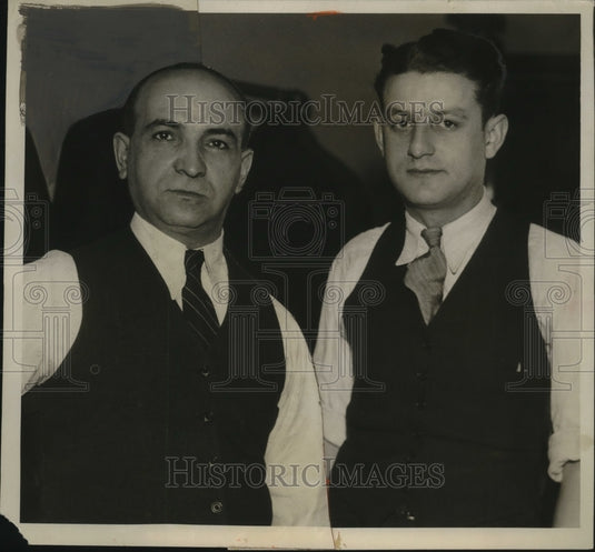 1933 Press Photo Emmanuel Boratch & Elmer at a business office - neo23981-Historic Images