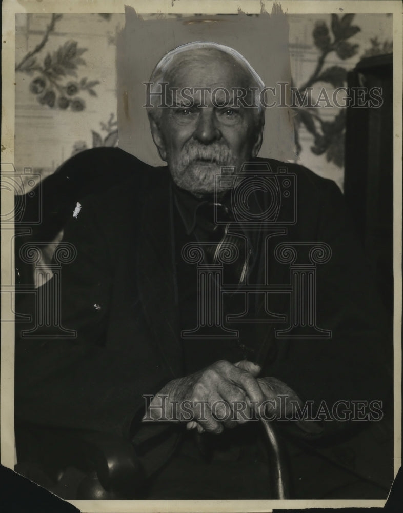 1931 Press Photo Barnie Shmitz, One of Cleveland&#39;s Oldest Residents - Historic Images