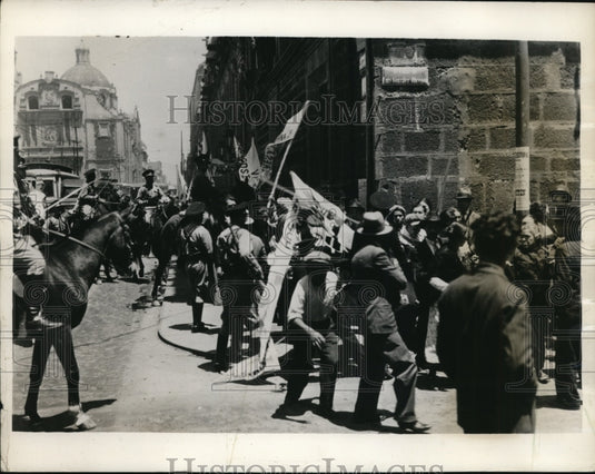 1934 Parents Org protests in Mexico City anti sex education-Historic Images
