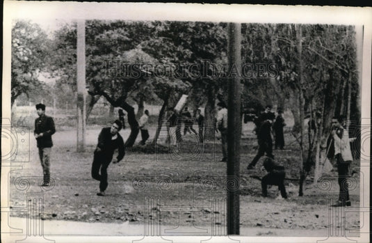 1969 Press Photo University City Peru students protest vs envoy John Irwin-Historic Images