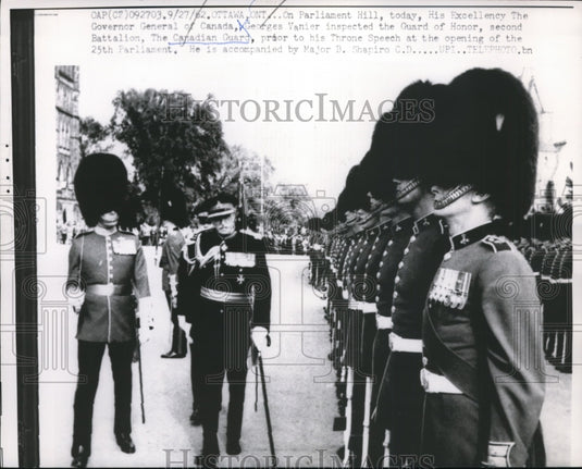 1962 Press Photo Governor Gen of Canada Georges Vanier inspects Guard of Honor-Historic Images