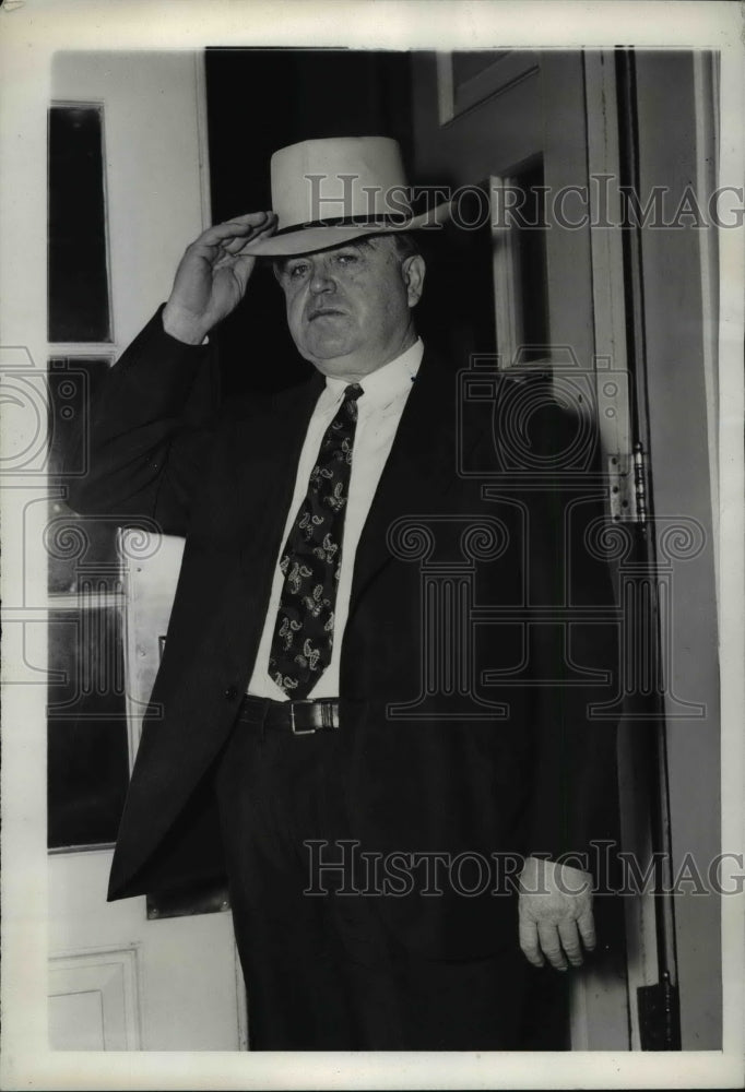 1939 CIO head John L Lewis calls at White House  - Historic Images