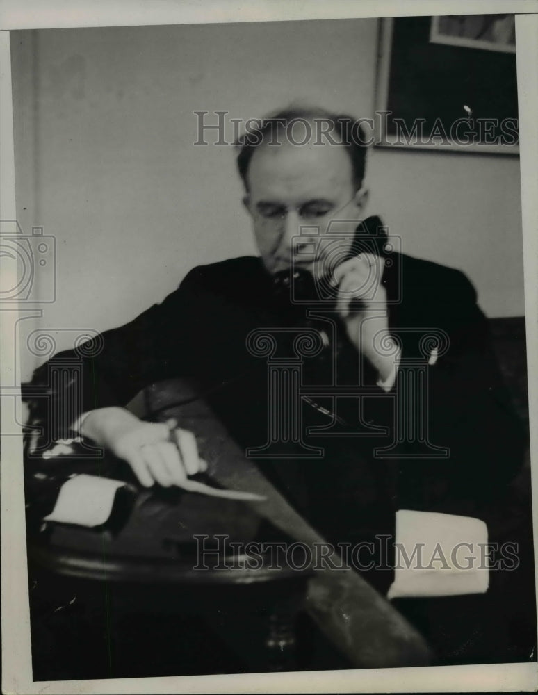 1940 Press Photo Montana Senator Burton K Wheeler on phone in his office - Historic Images