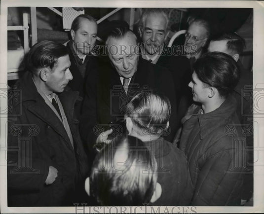 1954 Press Photo German Chancellor Konrad Adenauer & Dr Ottmar Kohlen-Historic Images