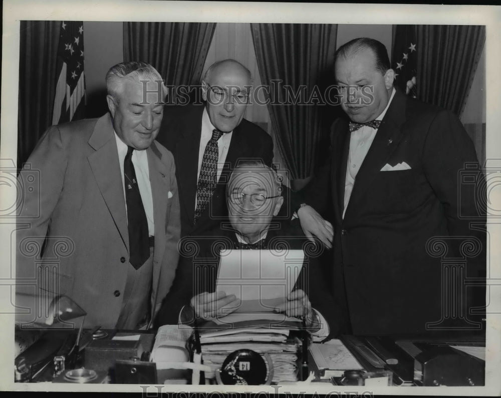 1952 National Selective Service Appeal Board at the White House - Historic Images