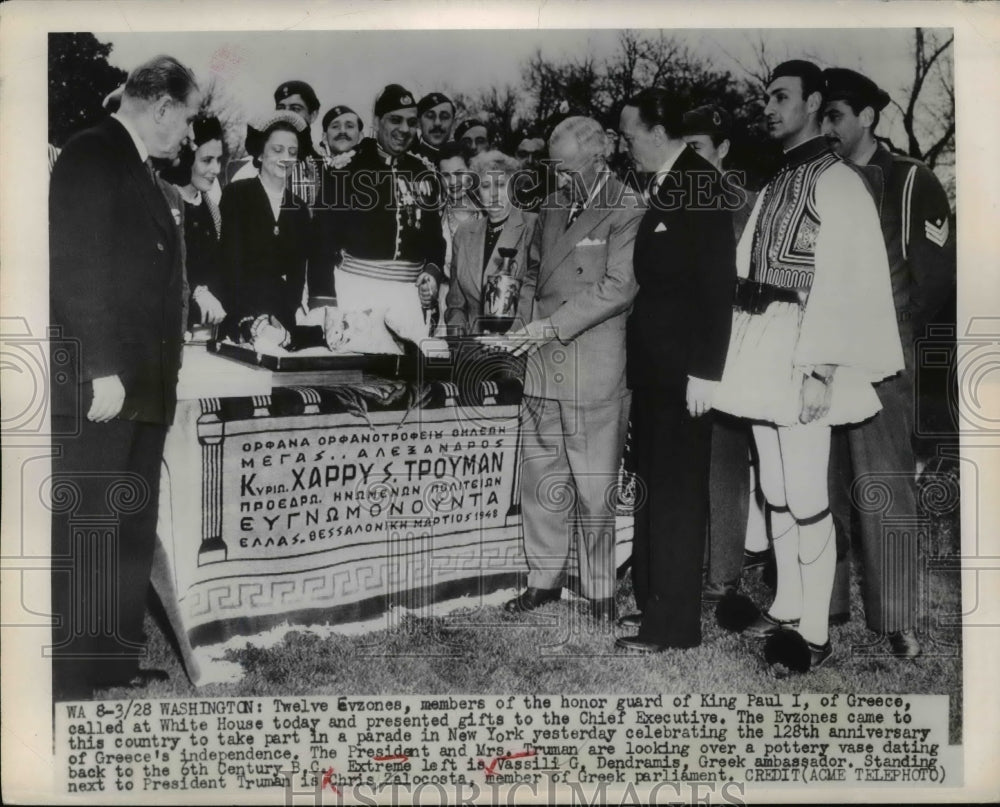 1949 Press Photo Honor Guard members of King Paul I present gifts to Truman - Historic Images