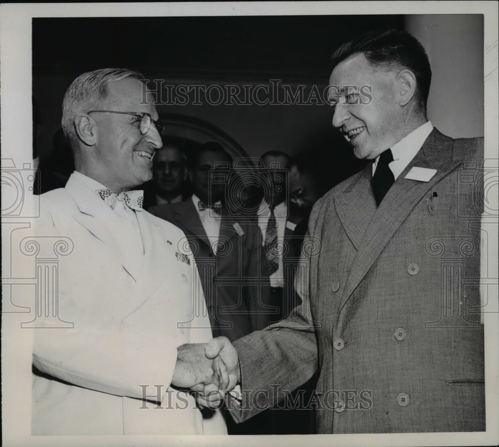 1946 Press Photo Robert M. Littlejohn talking with President Truman - nep04141 - Historic Images