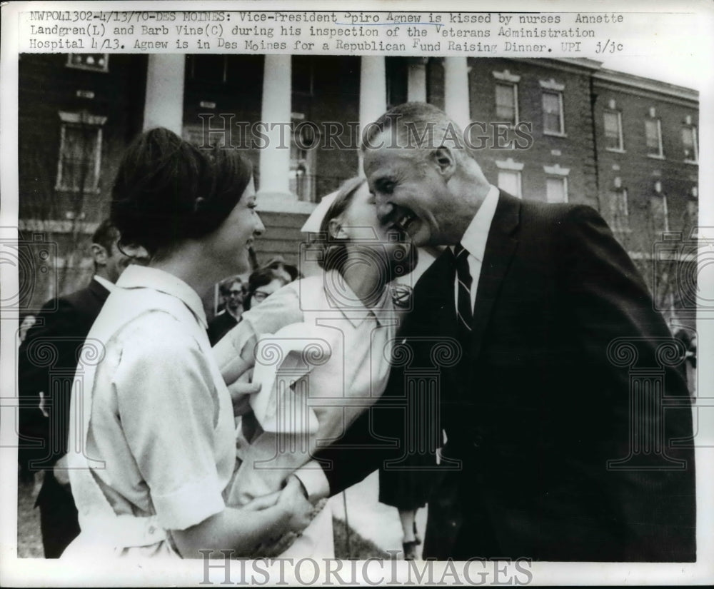 1970 Press Photo Vice President Spiro Agnew Is Kissed By The Nurses - nep04365-Historic Images