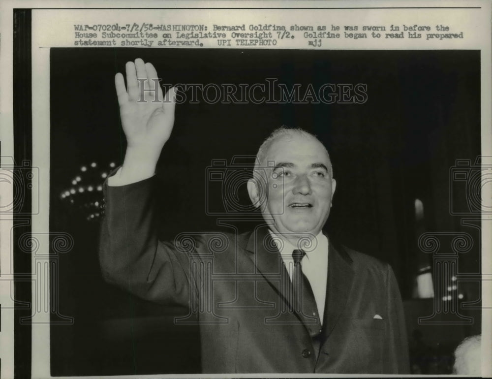 1958 Press Photo Bernard Goldfinn Sworn In Before The House Subcommittee-Historic Images