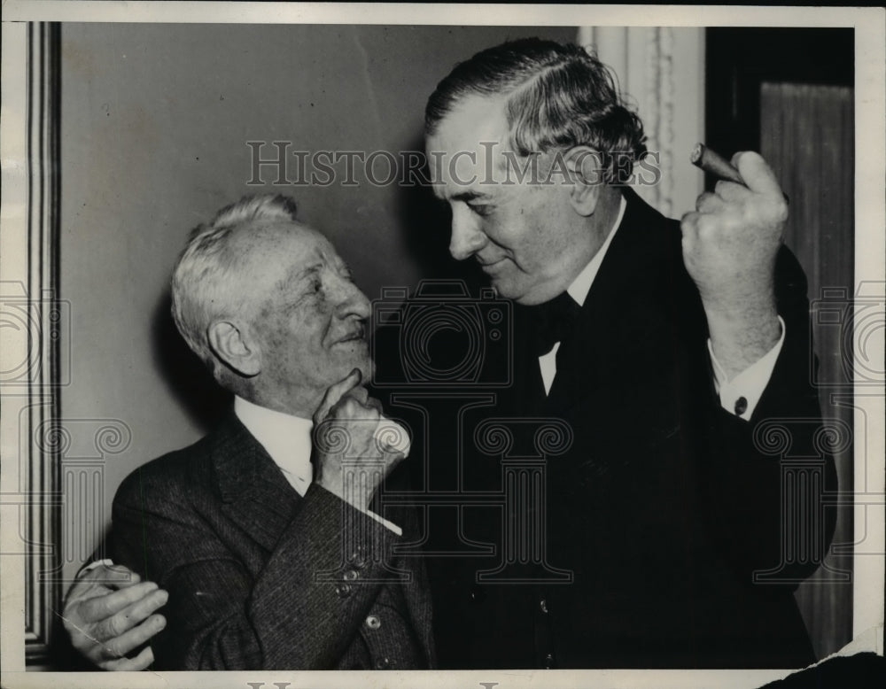 1938 Press Photo Carter Glass And Tom Connally During The Senate Munitions-Historic Images