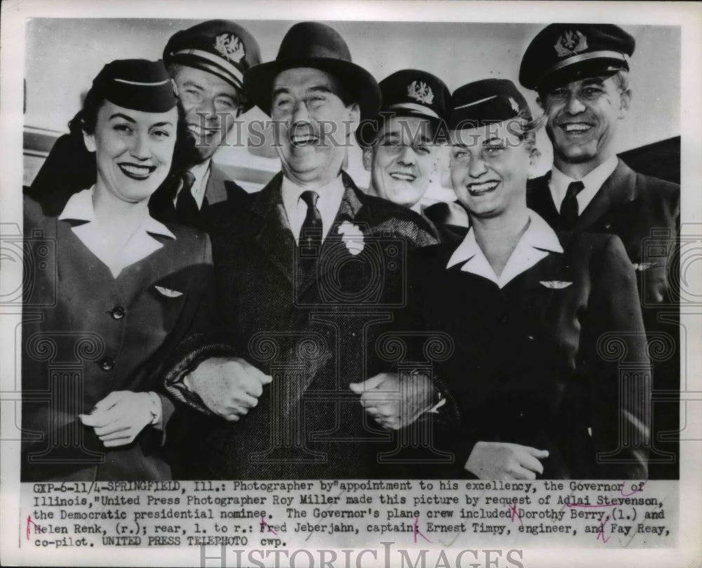 1952 Press Photo Adlai Stevenson Is Poses With The Plane Crew - Historic Images