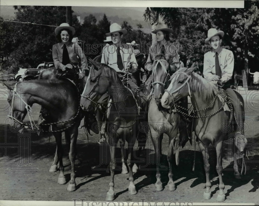 1938 Press Photo Horse Parade In Santa Barbara - Historic Images