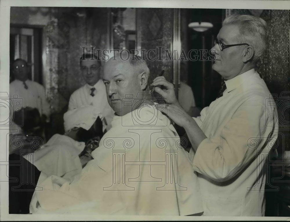 1934 Press Photo James Farley Gets A Haircut - Historic Images