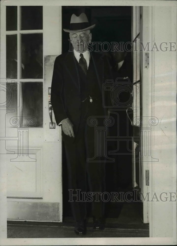 1938 Press Photo Carter Glass Shown Leaving The White House - nep04922-Historic Images