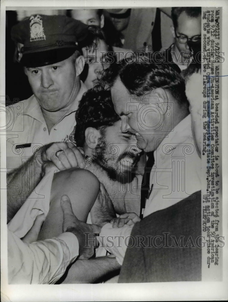 1963 Press Photo A Spectator Is About To Be Ejected From The Hearing Room-Historic Images