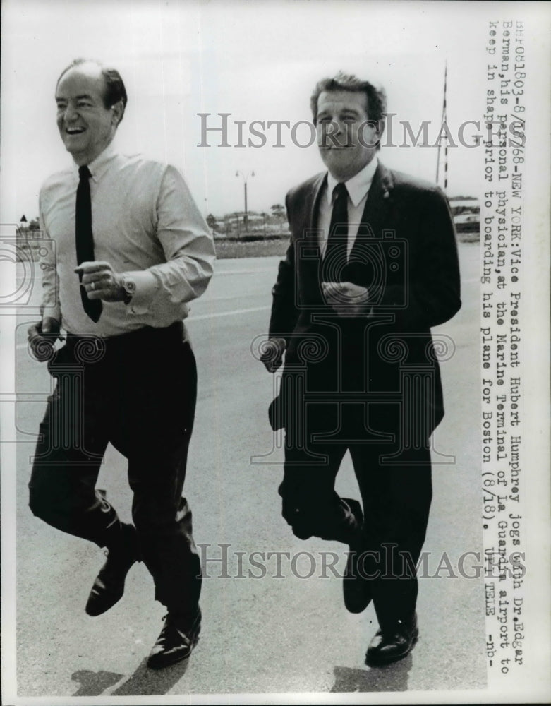 1968 Press Photo Hubert Humphrey Jogs With Dr. Edgar Berman - nep05152-Historic Images