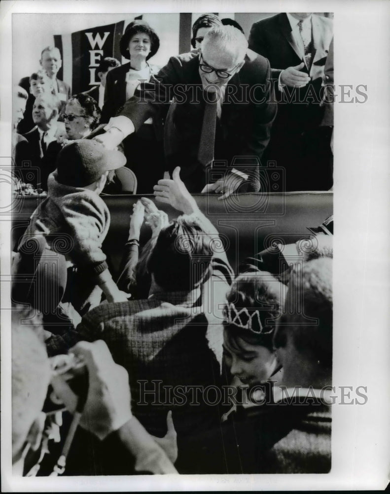 1964 Press Photo Barry Goldwater Shake hands With His Supporters - nep05237-Historic Images