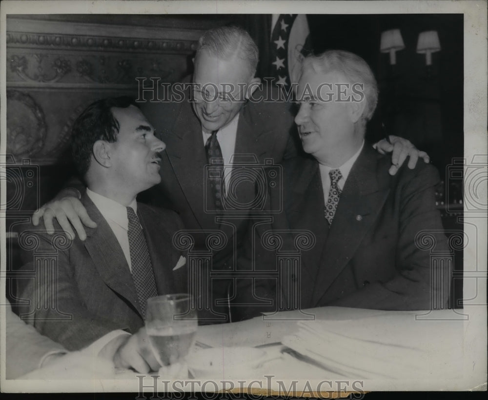 1944 Press Photo Gov. Thomas Dewey And His Running Mate Gov. John Bricker - Historic Images