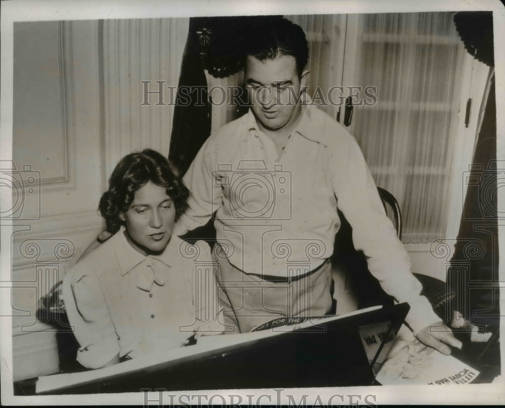 1938 Press Photo Governor A.B. Chandler of Kentucky Sings w/ Wife - nep05581-Historic Images