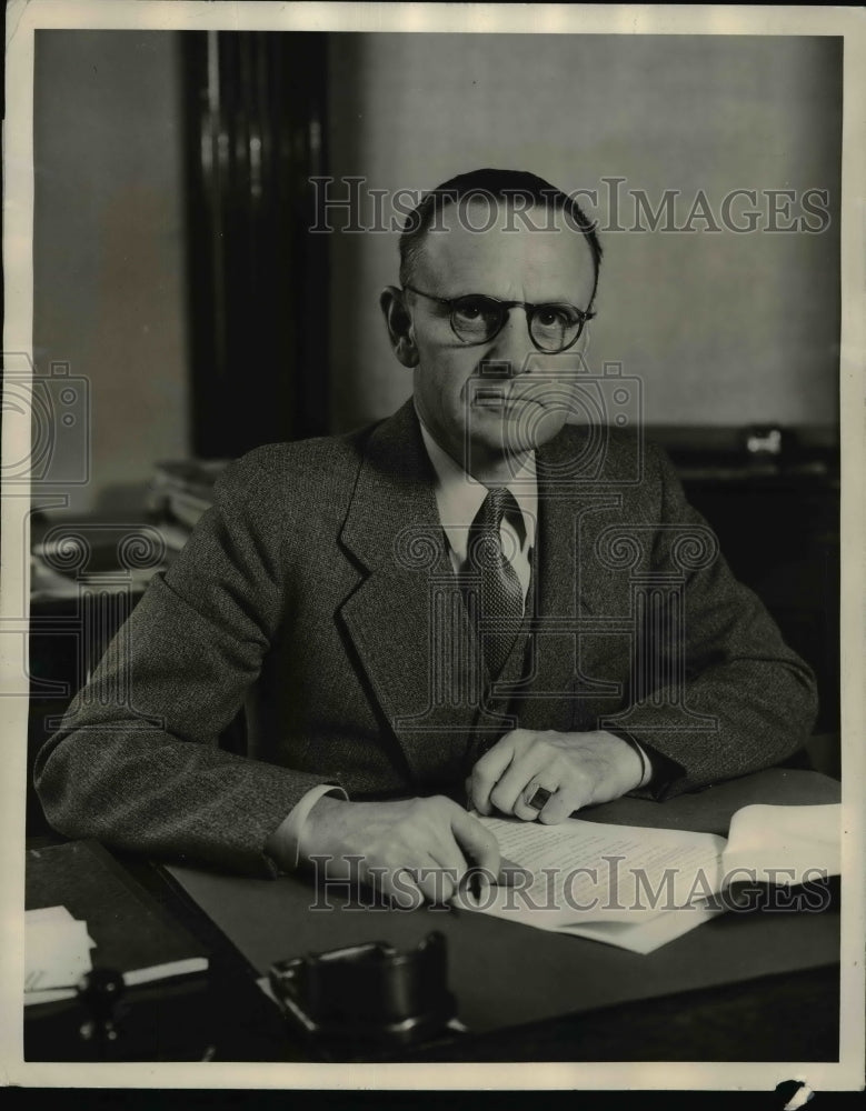 1939 Press Photo Walker R Young of US Bureau of Reclamation - Historic Images