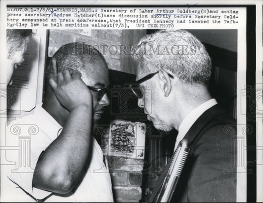 1961 Press Photo Labor Secretary Arthur Goldberg & press secy A Hatcher-Historic Images