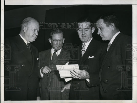 1944 Press Photo Chicago Democratic convention Postmaster Gen Frank E Walker - Historic Images