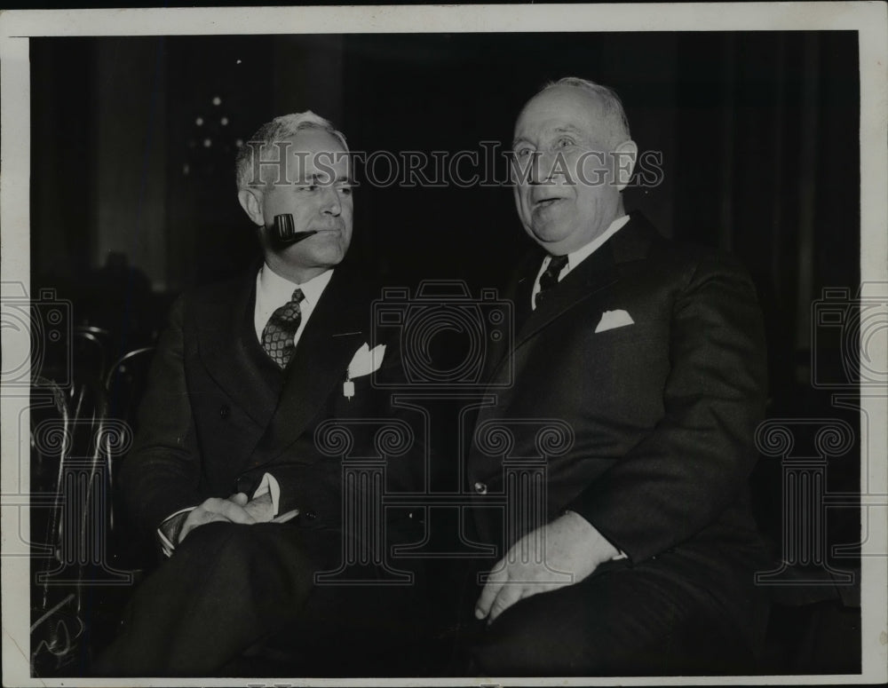 1934 Press Photo Wilson Mills, E.D. Stair at Senate Banking/Currency Hearing-Historic Images