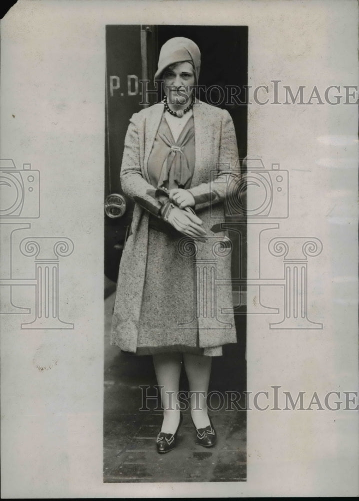 1937 Press Photo Ruth St Clair Pardoned by Gov Herbert Lehman for Shoplifting - Historic Images