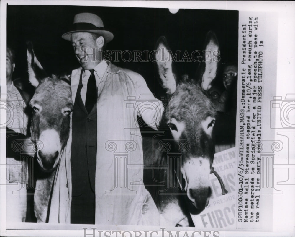 1956 Press Photo Presidential candidate Adlai Stevenson speech in Wilbraham MA - Historic Images