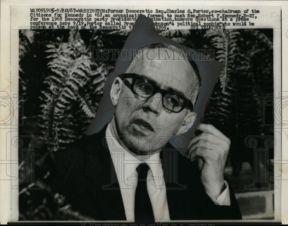 1967 Press Photo Former Dem. Rep Charles O. Porter Answers Questions for Press - Historic Images