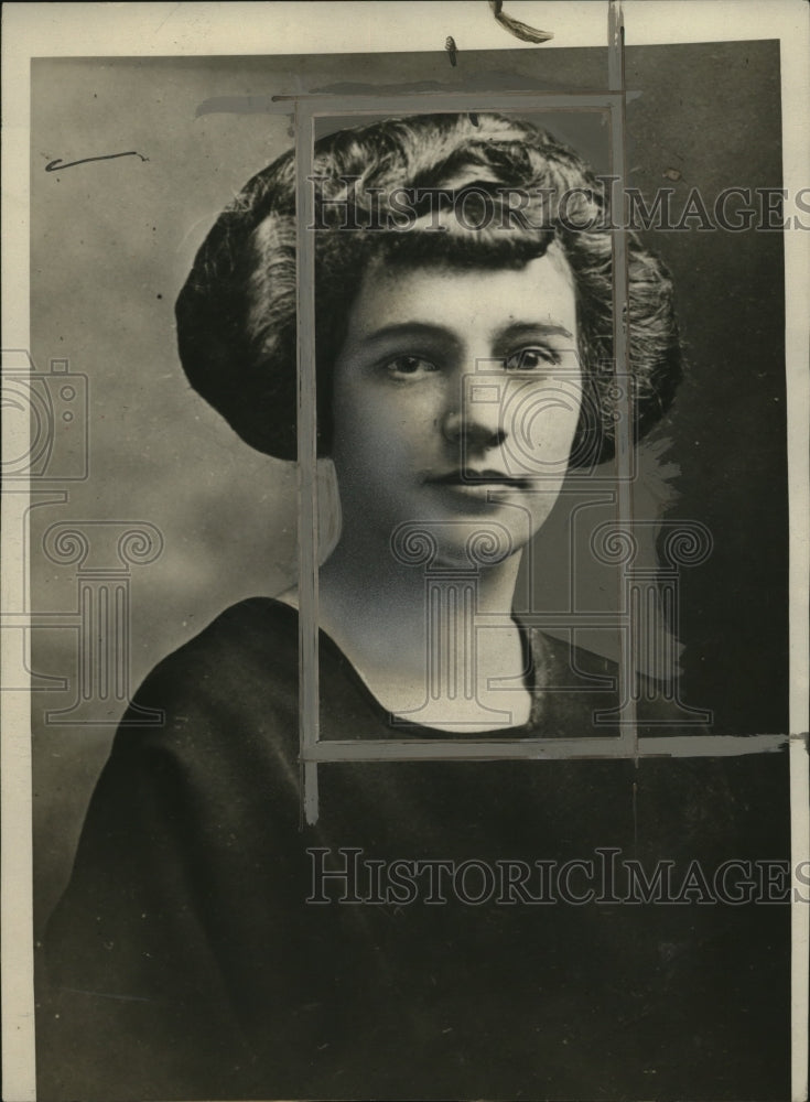 1925 Press Photo Gertrude Victoria Moore, cousin of Pres Coolidge in Washington - Historic Images