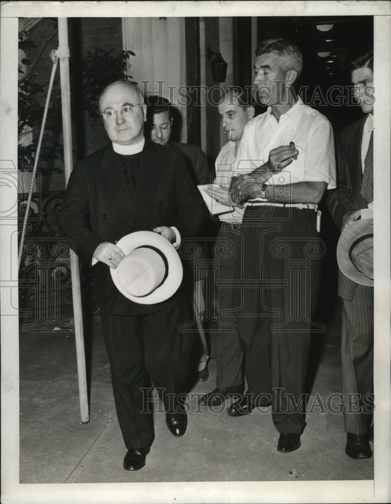 1944 Press Photo New York Catholic leader Archbishop Francis Spellman - Historic Images