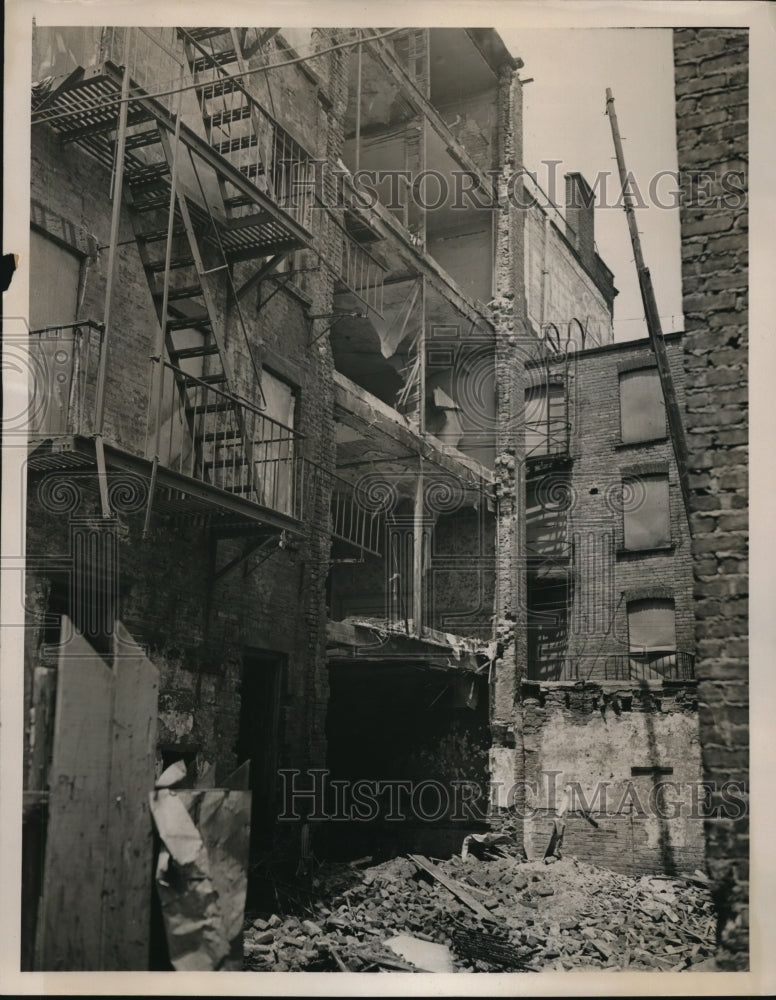 1940 Press Photo Building collapses at Houston and Elizabeth St in New York - Historic Images