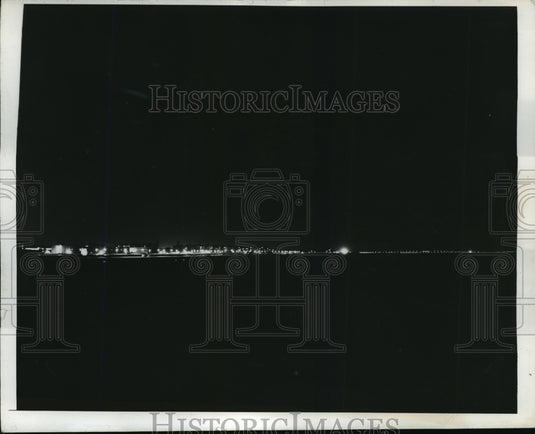 1942 Press Photo New York Blackout test on Coney Island & Far Rockaway - Historic Images