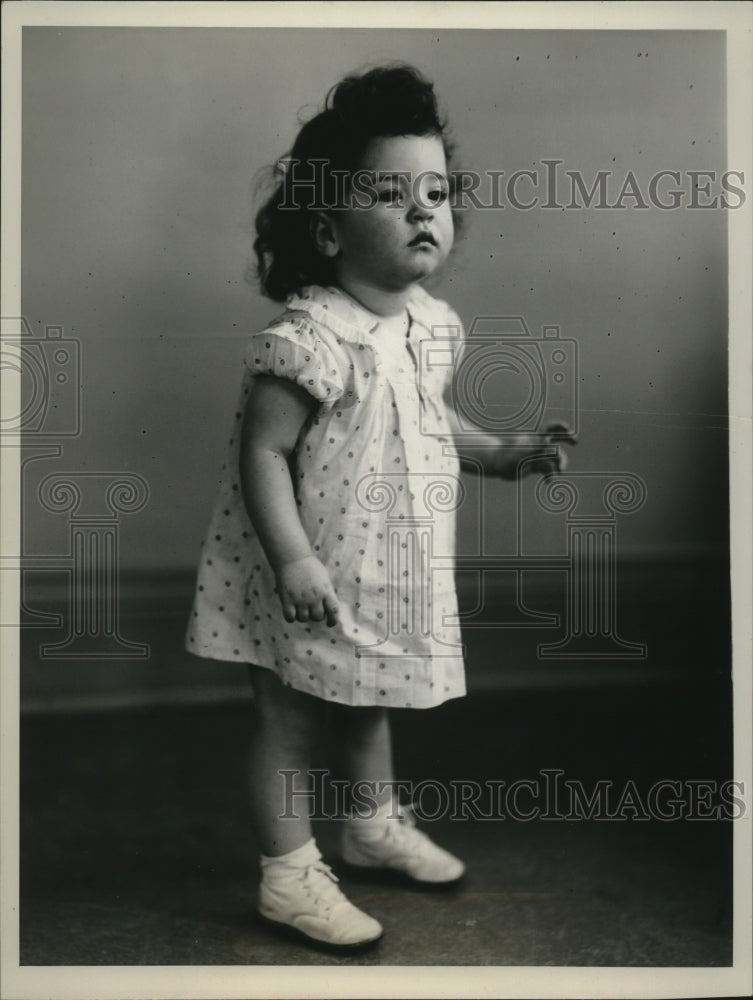 1936 Yvonne gives an appraising glance to the photographer - Historic Images