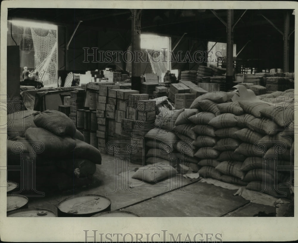 Press Photo New York Oil Coffee Beans and fruit in warehouse - nera12233 - Historic Images