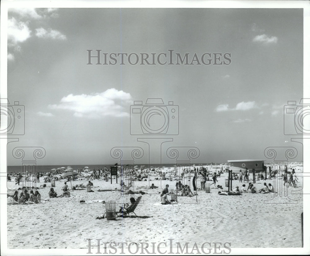 Press Photo New York Jones Beach - nera12351 - Historic Images