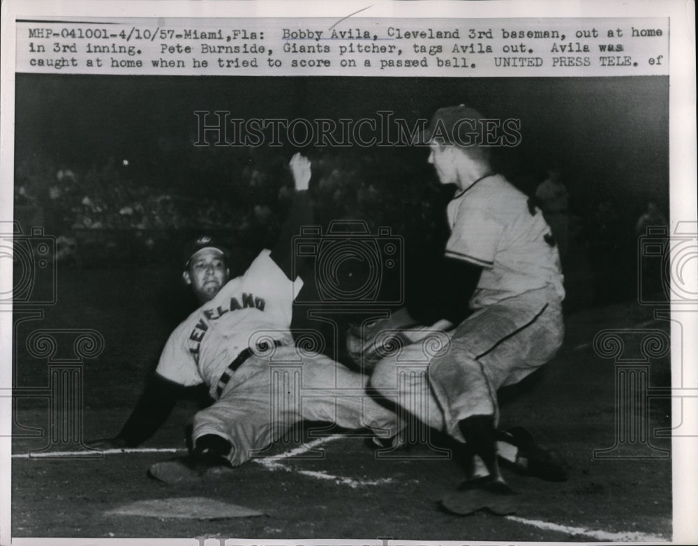 1957 Press Photo Miami. Fla Indian Bobby Avila out vs Giants Pete Burnside - Historic Images