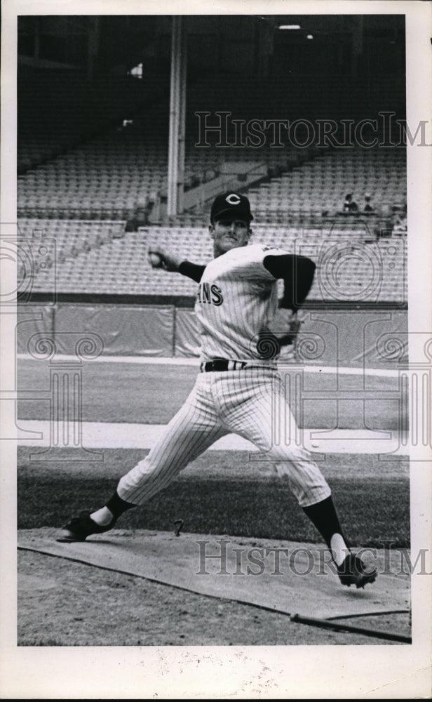 1970 Press Photo Cleveland Indian pitcher Steve Dunning in action - nes00251 - Historic Images