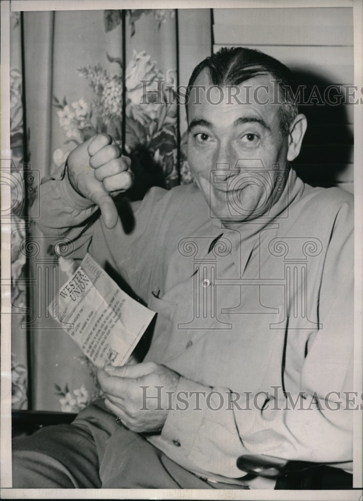 1944 Press Photo Tony Lazerri Former Yankee Infield Star - nes00274 - Historic Images