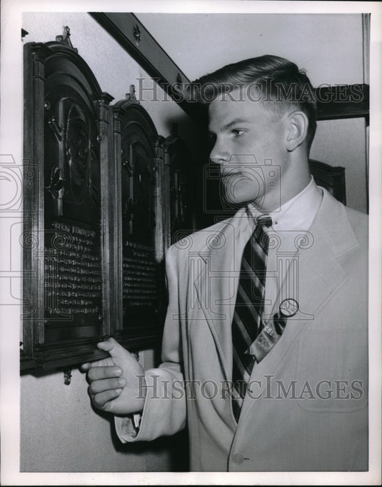 1954 Press Photo Charles "Chuck" Lindstrom, American Legion Baseball Player - Historic Images