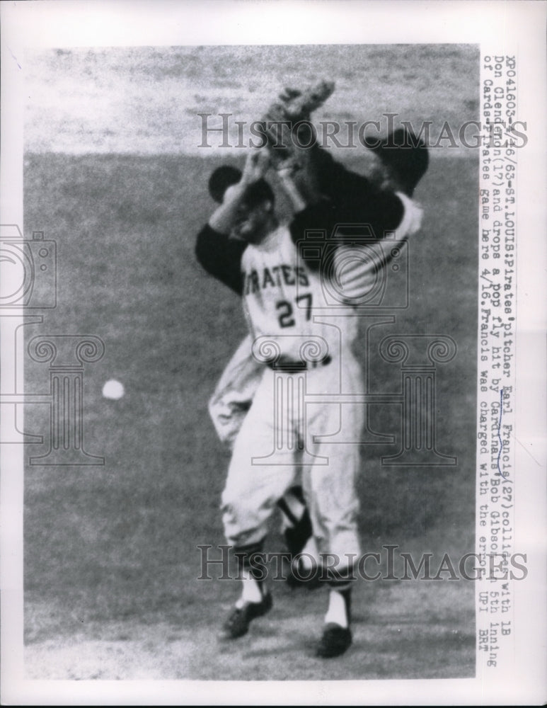 1963 Press Photo Pirates Pitcher Earl Francis Collides with Don Clendenon - Historic Images