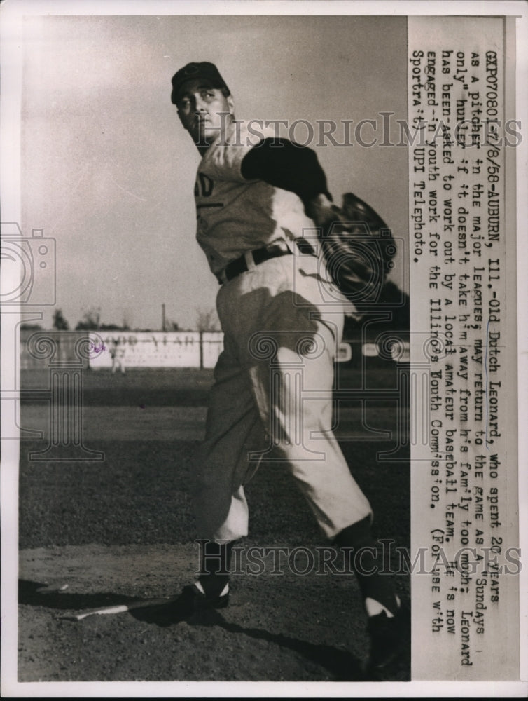 1958 Press Photo Dutch Leonard Pitcher Major League MLB Auburn Illinois Baseball - Historic Images