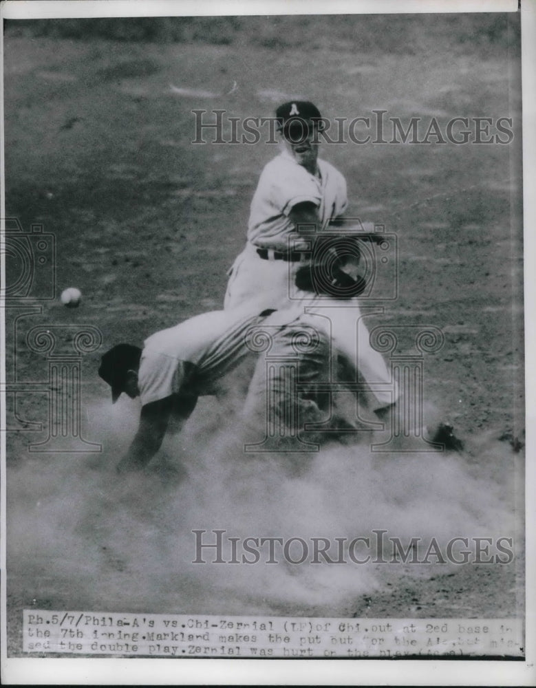 Press Photo Chicago's Zernial Out at Second in Game Against Philadelphia A's - Historic Images
