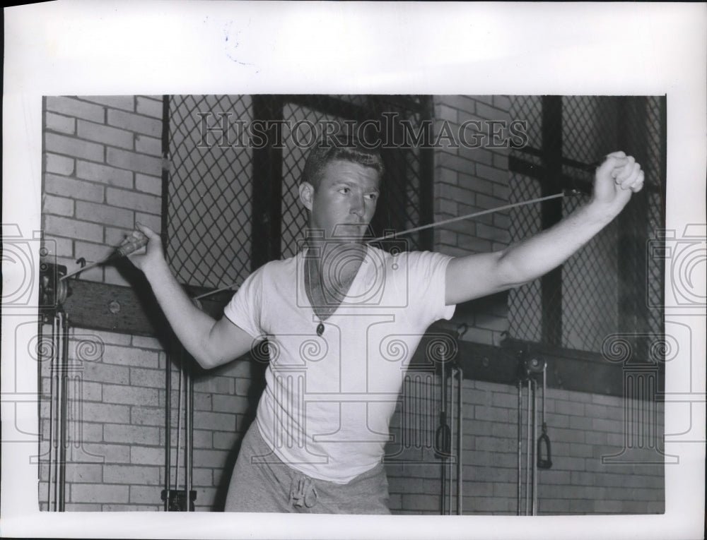 1957 Press Photo Herb Score Pitcher Cleveland Indians Works Out MLB Baseball - Historic Images