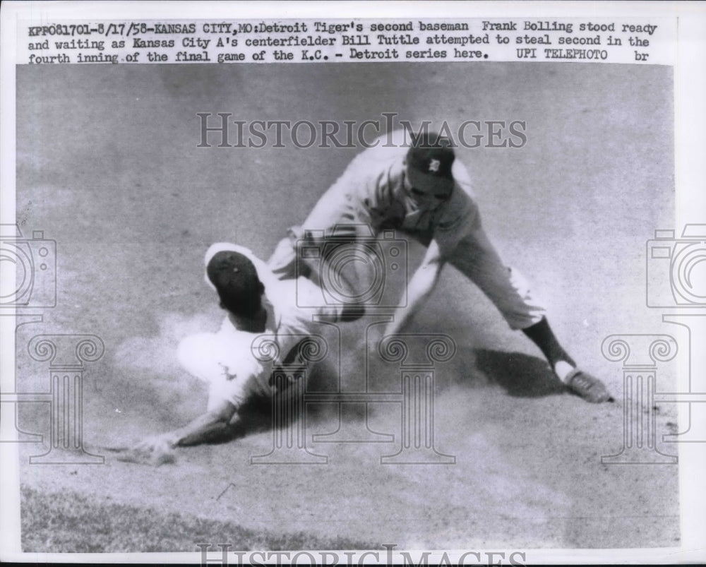 1958 Press Photo Tiger Frank Bolling vs KC As Bill Tuttle at 2nd base - Historic Images